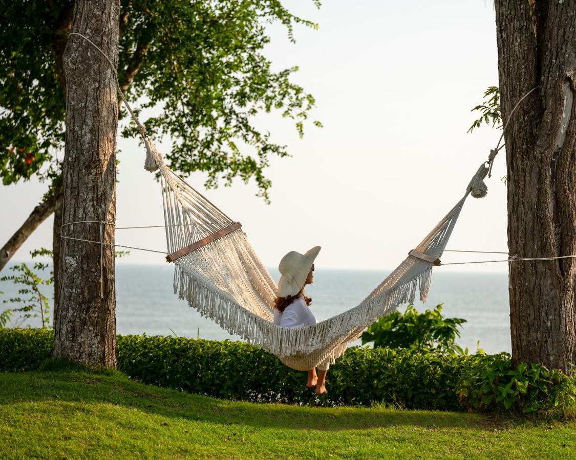 The Shellsea Krabi I Luxury Beach Front Resort & Pool Villa Ao Nam Mao Екстер'єр фото