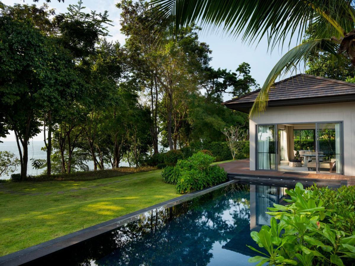 The Shellsea Krabi I Luxury Beach Front Resort & Pool Villa Ao Nam Mao Екстер'єр фото
